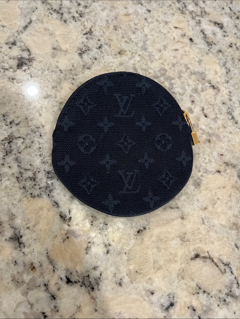 Louis Vuitton Navy Monogram Round Coin Pouch with Gold Hardware - Picture 7 of 8